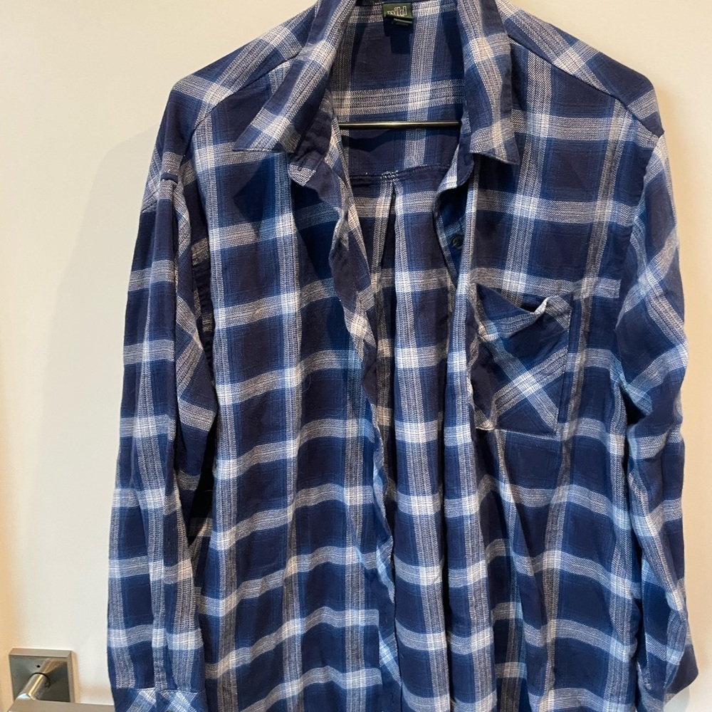 Wild Fable Blue and White Plaid Women’s Shirt